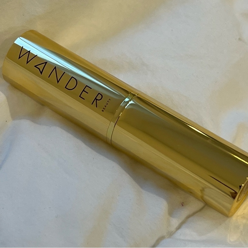 WANDER Beauty flash focus hydrating foundation stick TAN - Picture 2 of 7